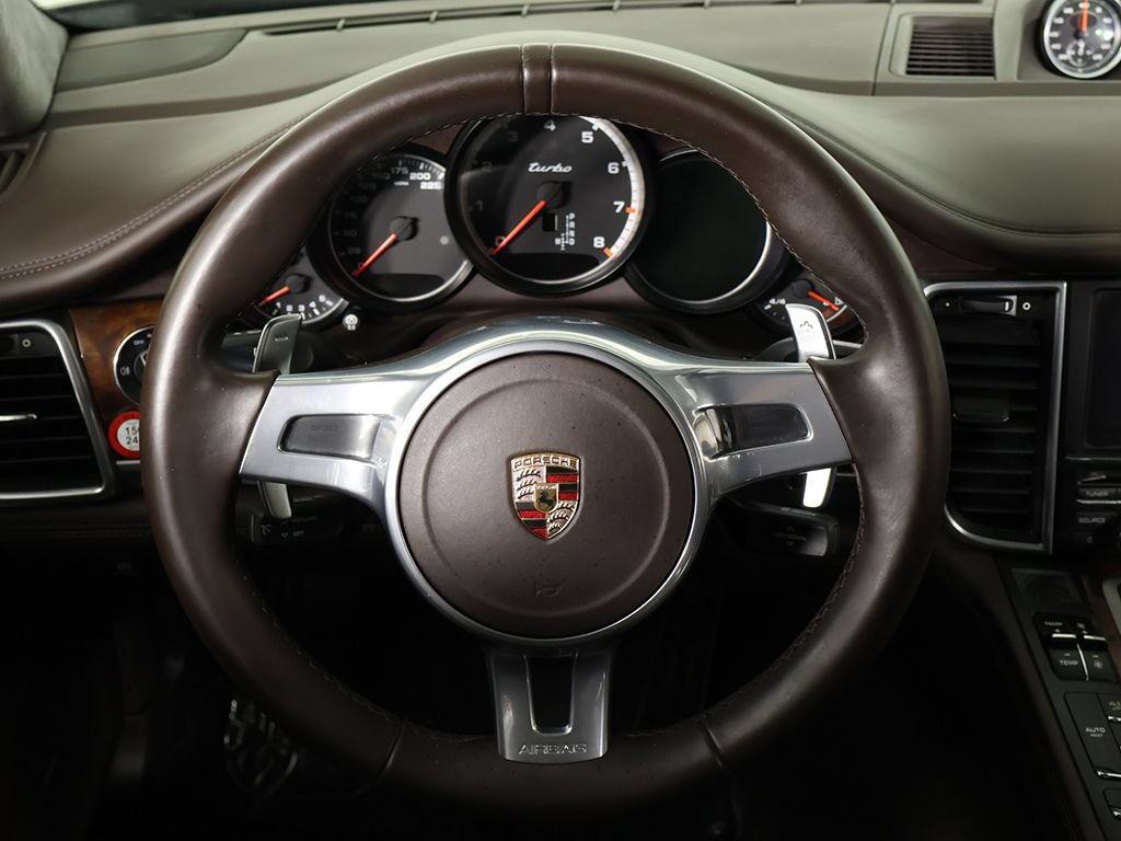 Used 2013 Porsche Panamera AWD/4WD image 42