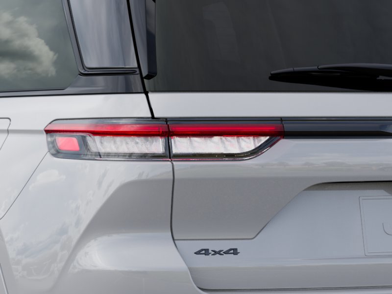 New 2025 Jeep Grand Cherokee Summit w/ Adv Protech Group IV image 25