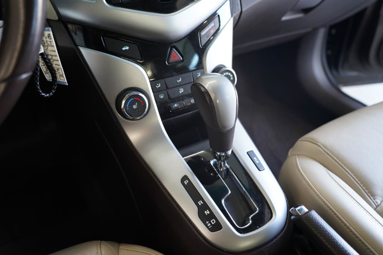 Used 2015 Chevrolet Cruze Diesel FWD image 21