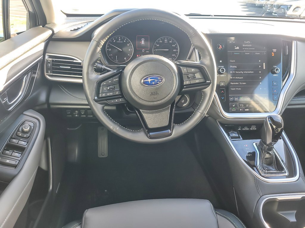 Certified 2025 Subaru Outback Onyx Edition image 11
