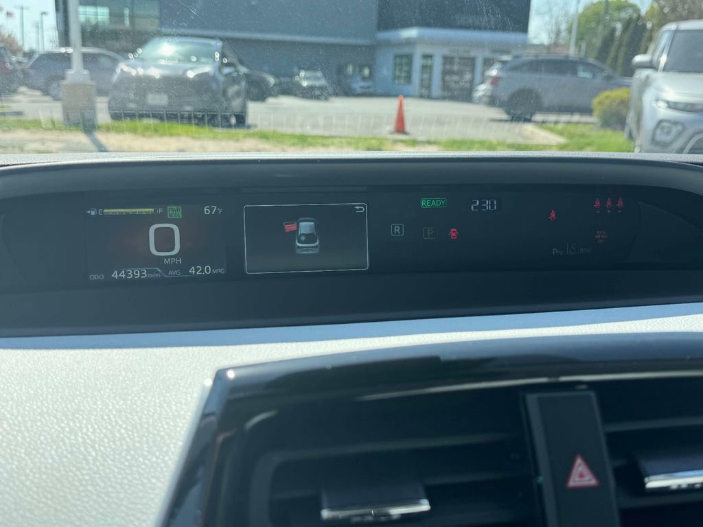 Used 2022 Toyota Prius XLE w/ Advanced Technology Package AWD/4WD image 23