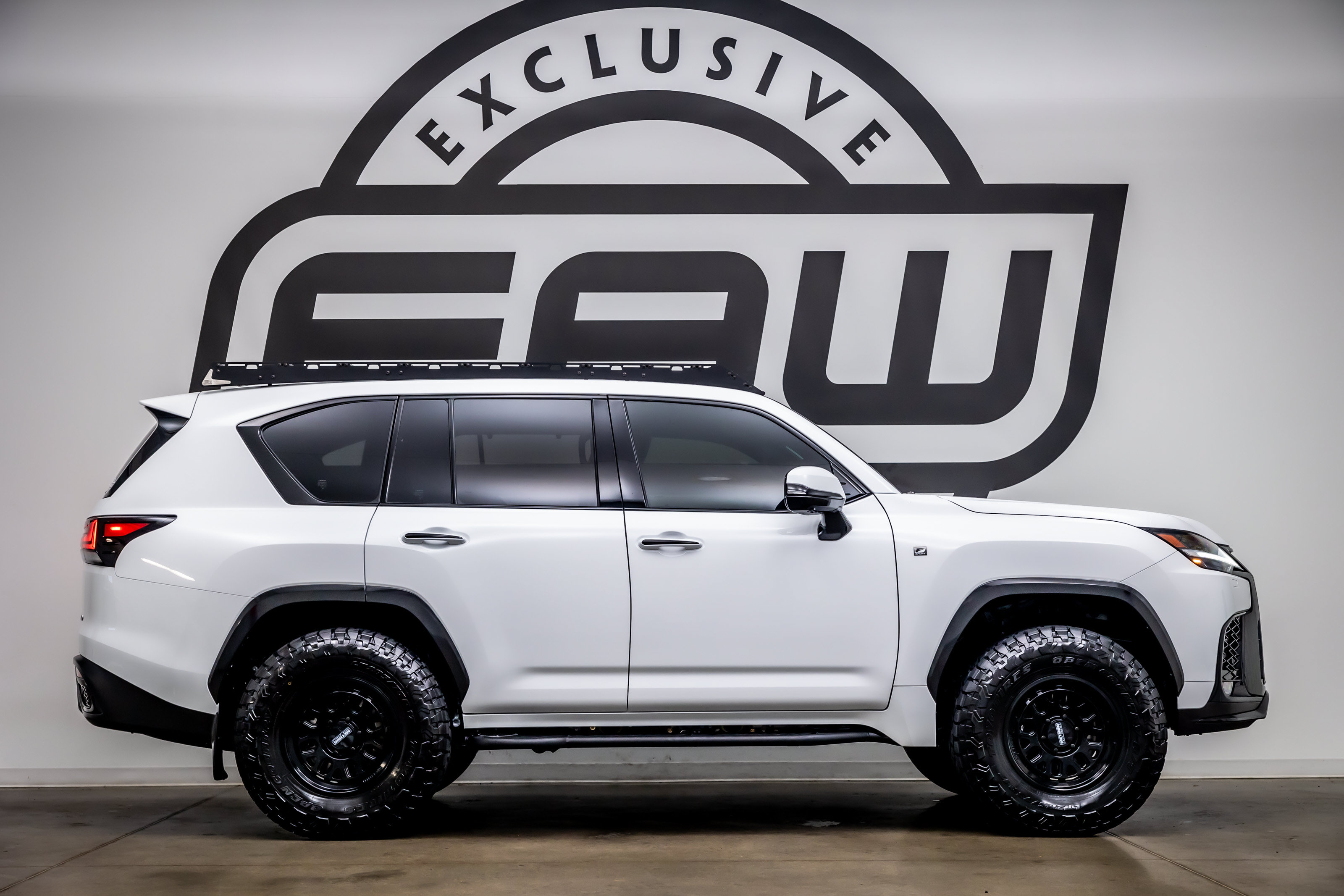Used 2024 Lexus LX 600 F Sport AWD/4WD image 10