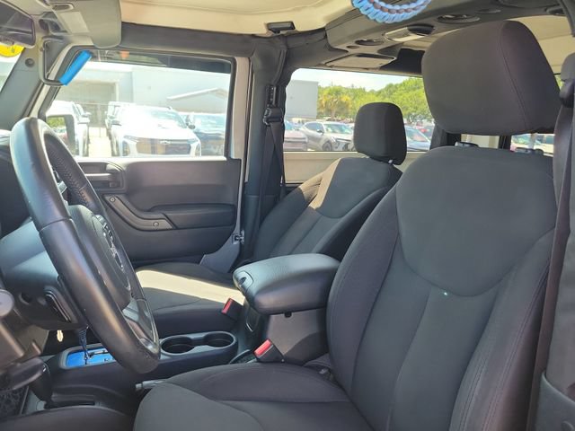 Used 2017 Jeep Wrangler Sport AWD/4WD image 16
