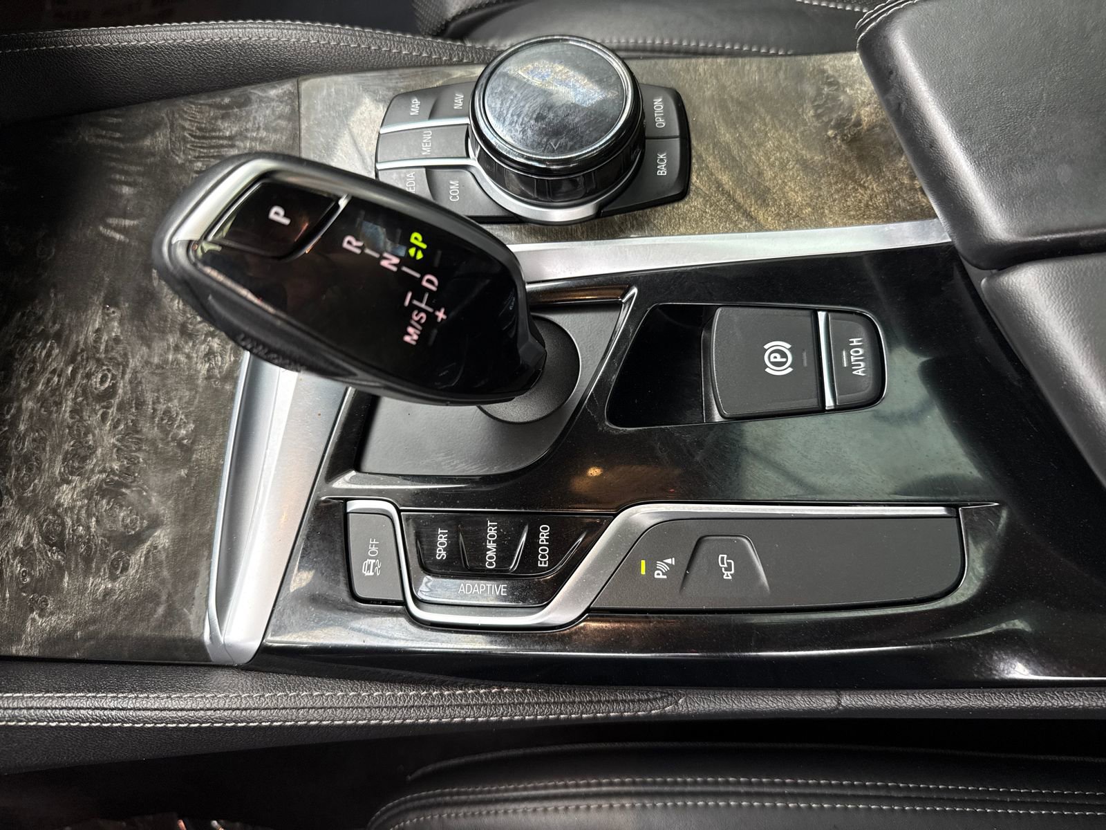 Used 2018 BMW M550i xDrive AWD/4WD image 28