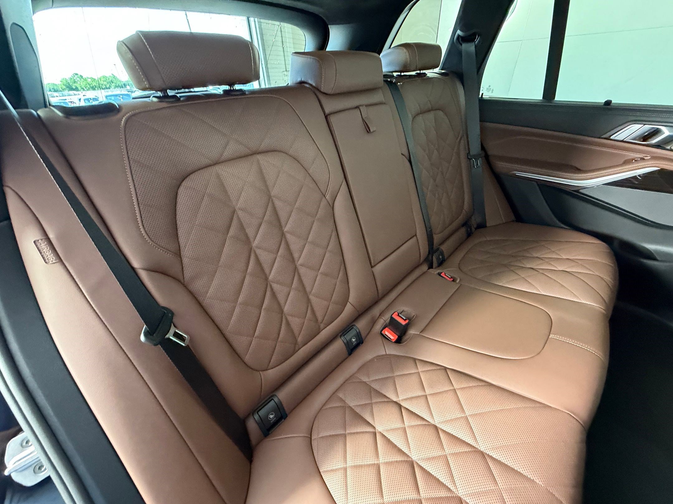 New 2026 BMW X5 xDrive40i w/ M Sport Package AWD/4WD image 33