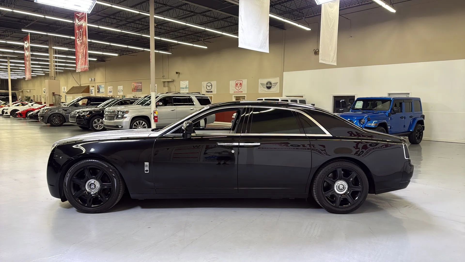 Used 2011 Rolls-Royce Ghost image 7