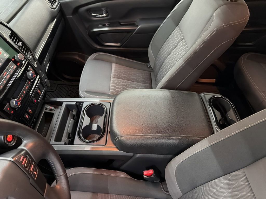 Used 2023 Nissan Titan SV w/ SV Convenience Package image 45