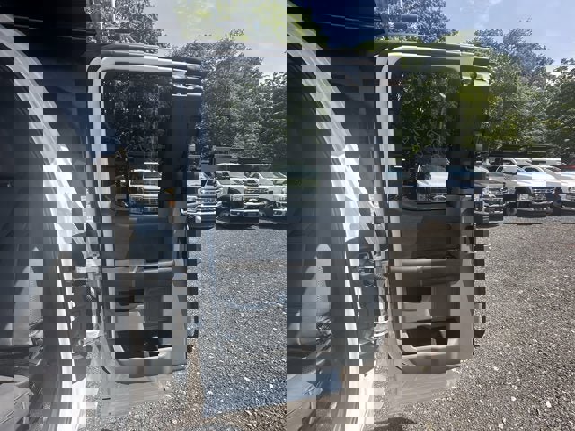 New 2025 Ford F550 4x4 SuperCab Super Duty w/ XL Chrome Package image 11