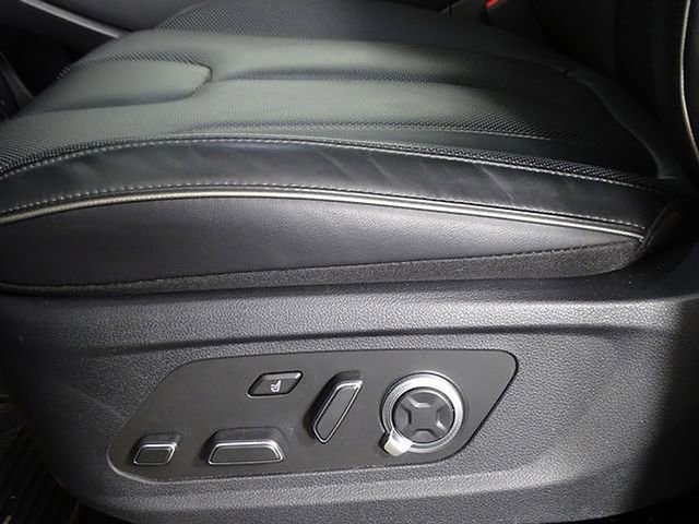 Used 2024 Hyundai Palisade Calligraphy image 24