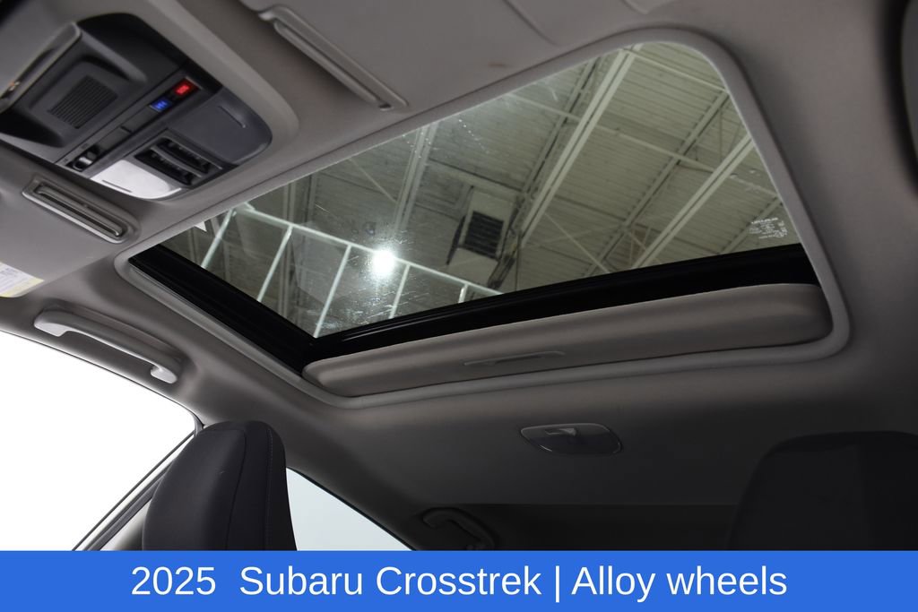 Used 2025 Subaru Crosstrek 2.0i Premium AWD/4WD image 27