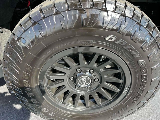 Used 2024 Lexus GX 550 image 13