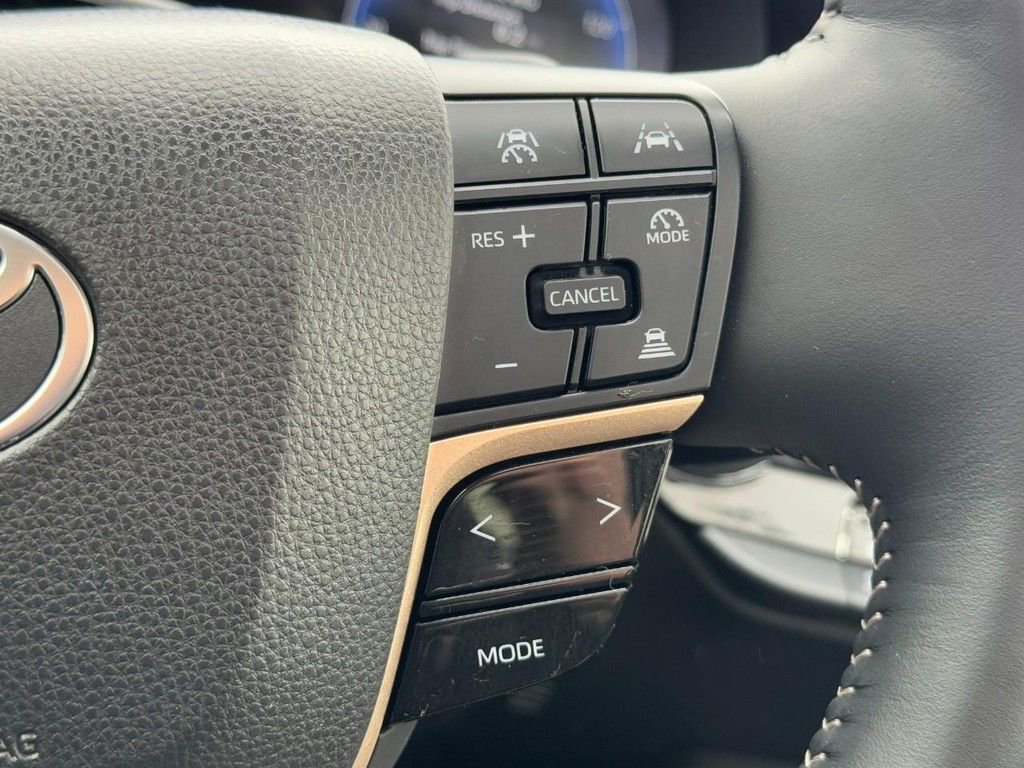 Certified 2025 Toyota Crown Signia w/ Advanced Technology Package image 21