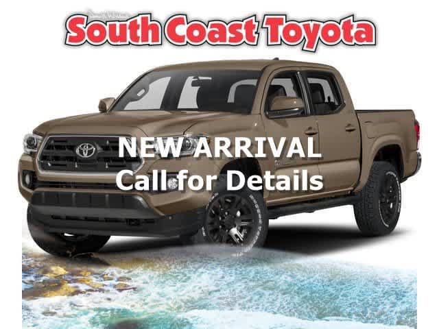 Used 2017 Toyota Tacoma SR5 w/ Tow Package RWD image 1