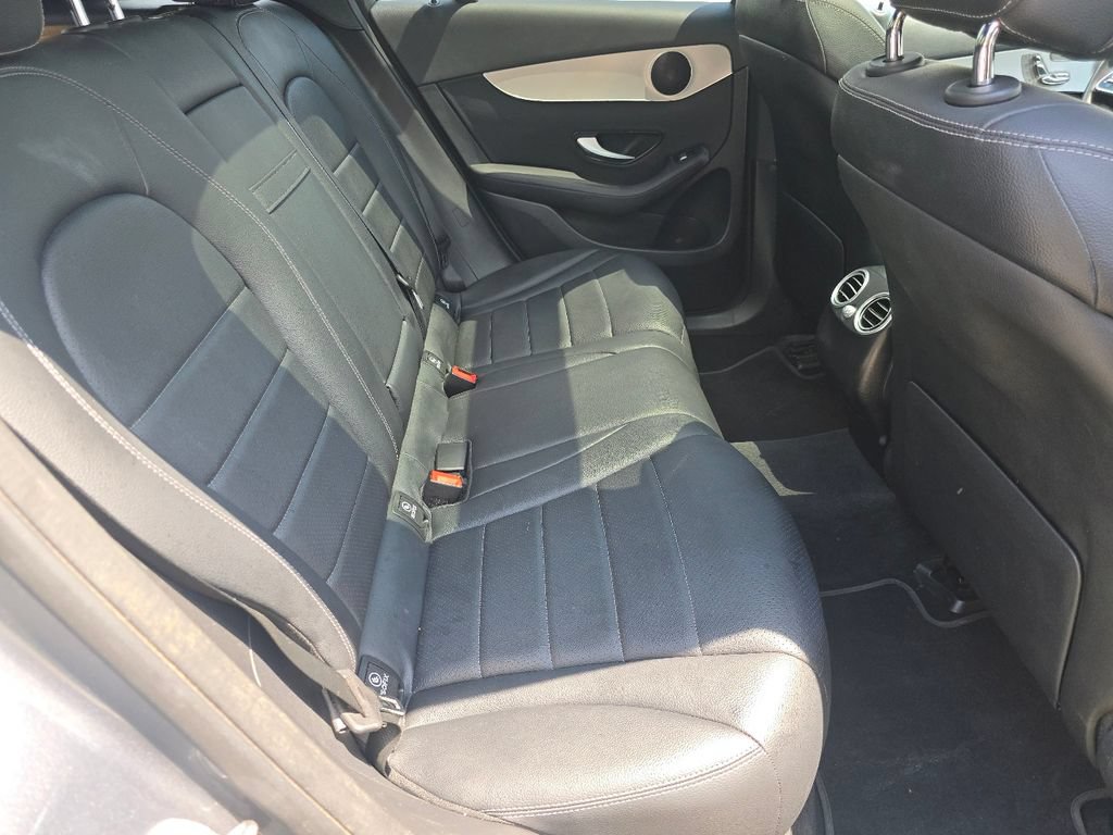 Certified 2022 Mercedes-Benz GLC 300 4MATIC image 18