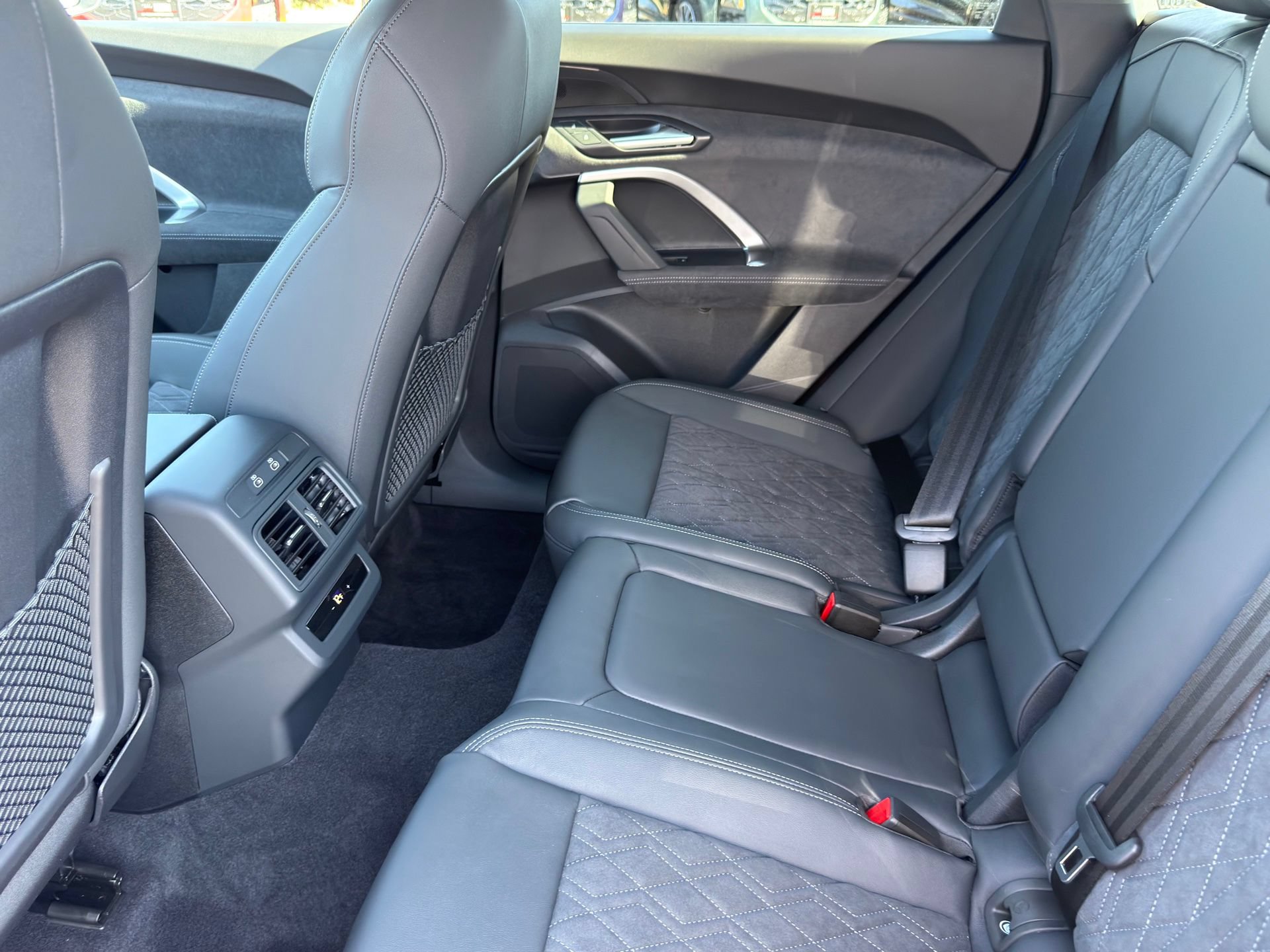 New 2026 Audi SQ5 Premium AWD/4WD image 30