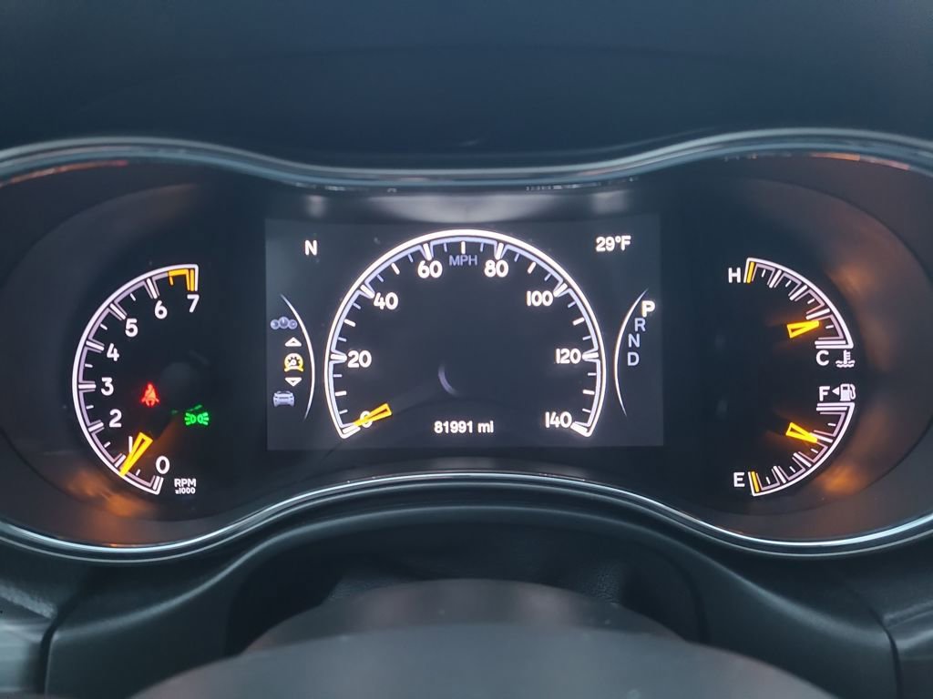 Used 2020 Jeep Grand Cherokee Limited w/ Trailer Tow Group IV image 31