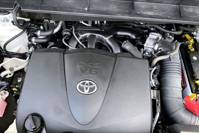 Used 2021 Toyota Highlander Limited image 32