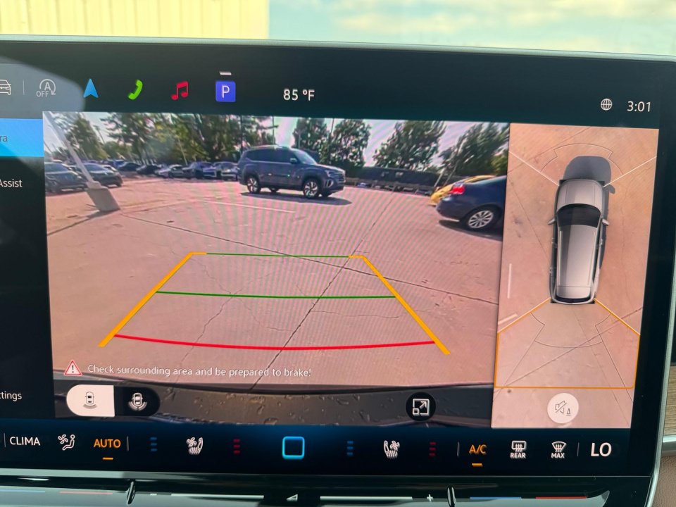 New 2026 Volkswagen Tiguan SEL R-Line AWD/4WD image 19