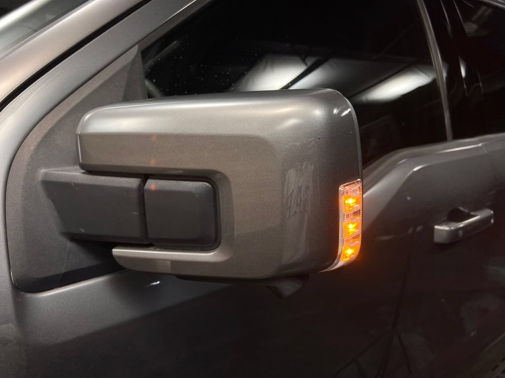 Used 2025 Ford F150 Raptor AWD/4WD image 34