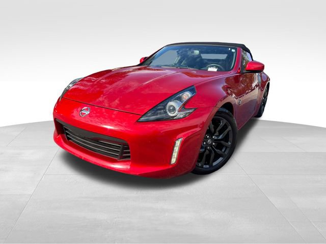 Used 2019 Nissan 370Z Touring image 9