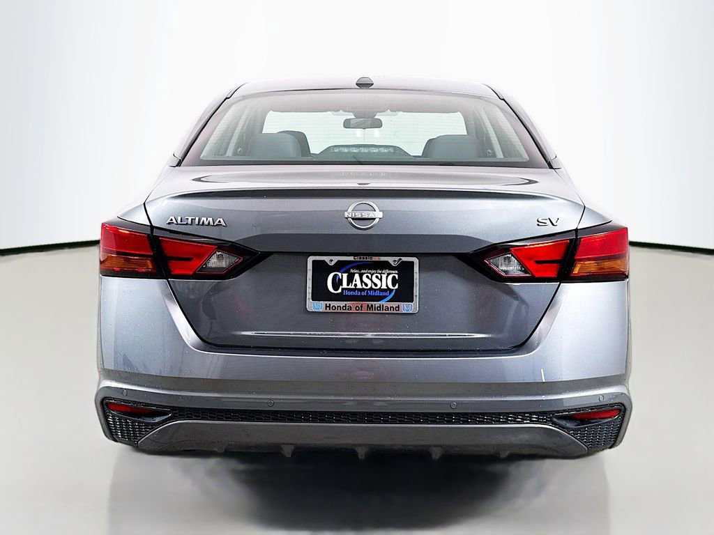Used 2024 Nissan Altima 2.5 SV image 6