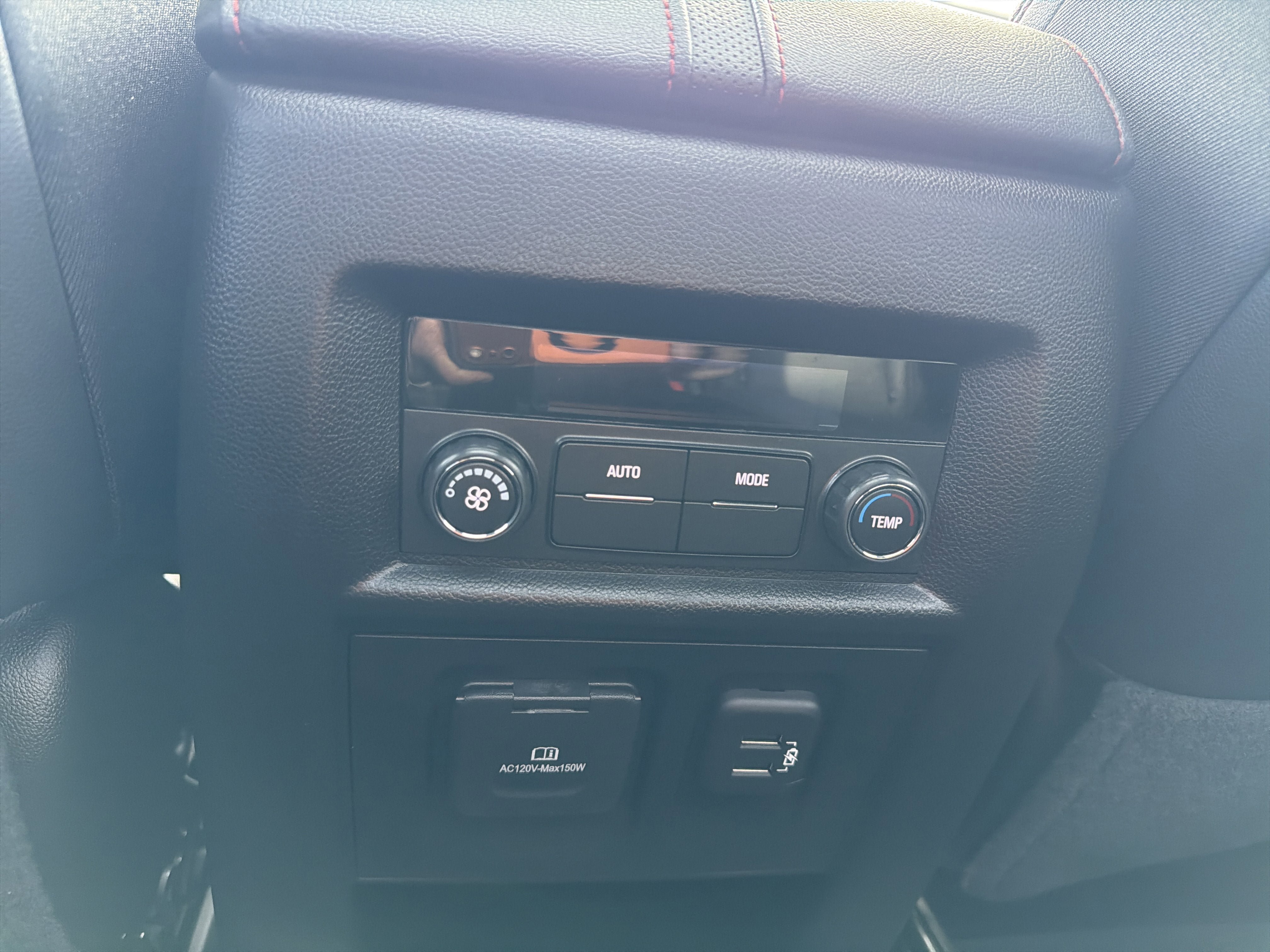 Used 2023 Chevrolet Traverse RS w/ LPO, Floor Liner Package image 30