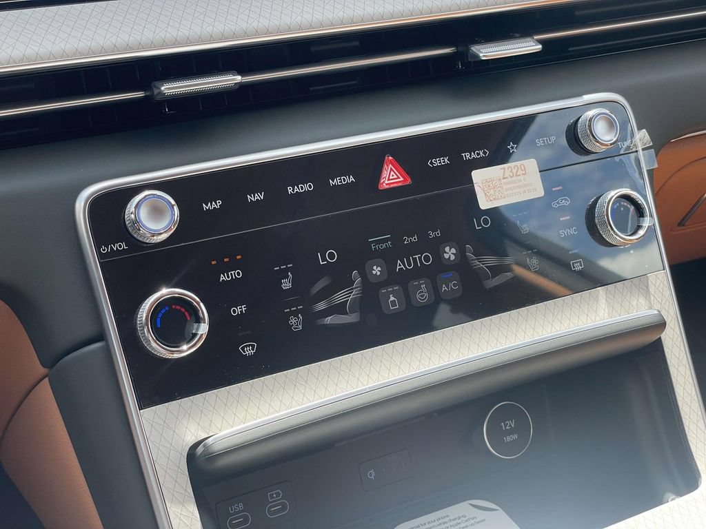 New 2026 Genesis GV80 2.5T Prestige AWD/4WD image 16