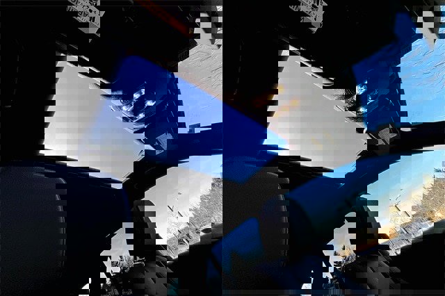 Certified 2025 Mercedes-Benz GLE 350 4MATIC image 30