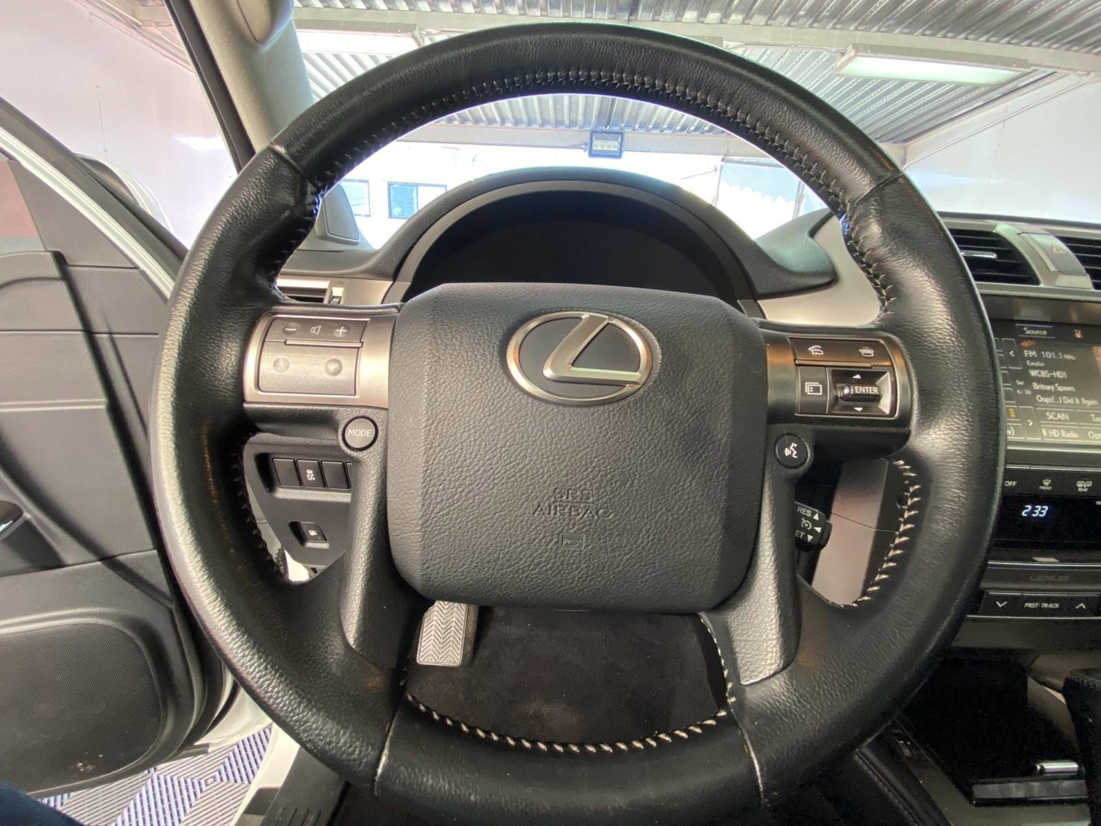 Used 2018 Lexus GX 460 w/ Navigation Package AWD/4WD image 28