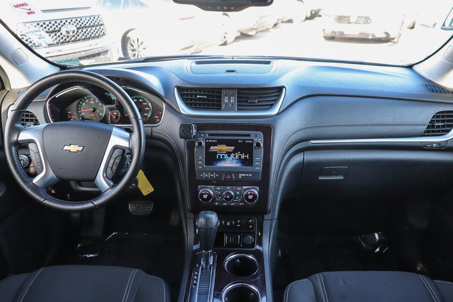 Used 2016 Chevrolet Traverse LT FWD image 13