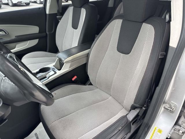Used 2011 Chevrolet Equinox LT w/ Driver Convenience Package image 16