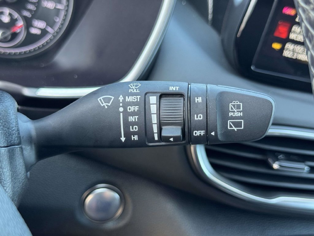 Used 2023 Hyundai Santa Fe SEL AWD/4WD image 25