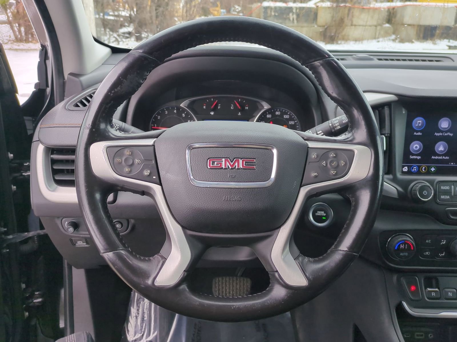 Used 2018 GMC Terrain SLT w/ Preferred Package image 29