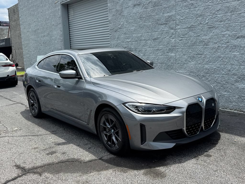 Used 2023 BMW i4 eDrive35 w/ Premium Package RWD image 6
