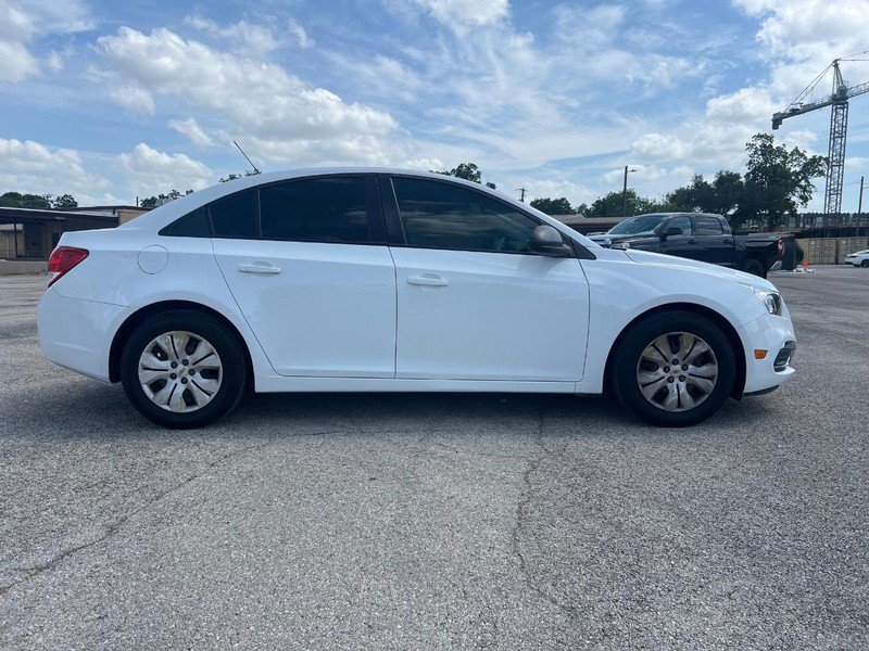 Used 2016 Chevrolet Cruze LS FWD image 5