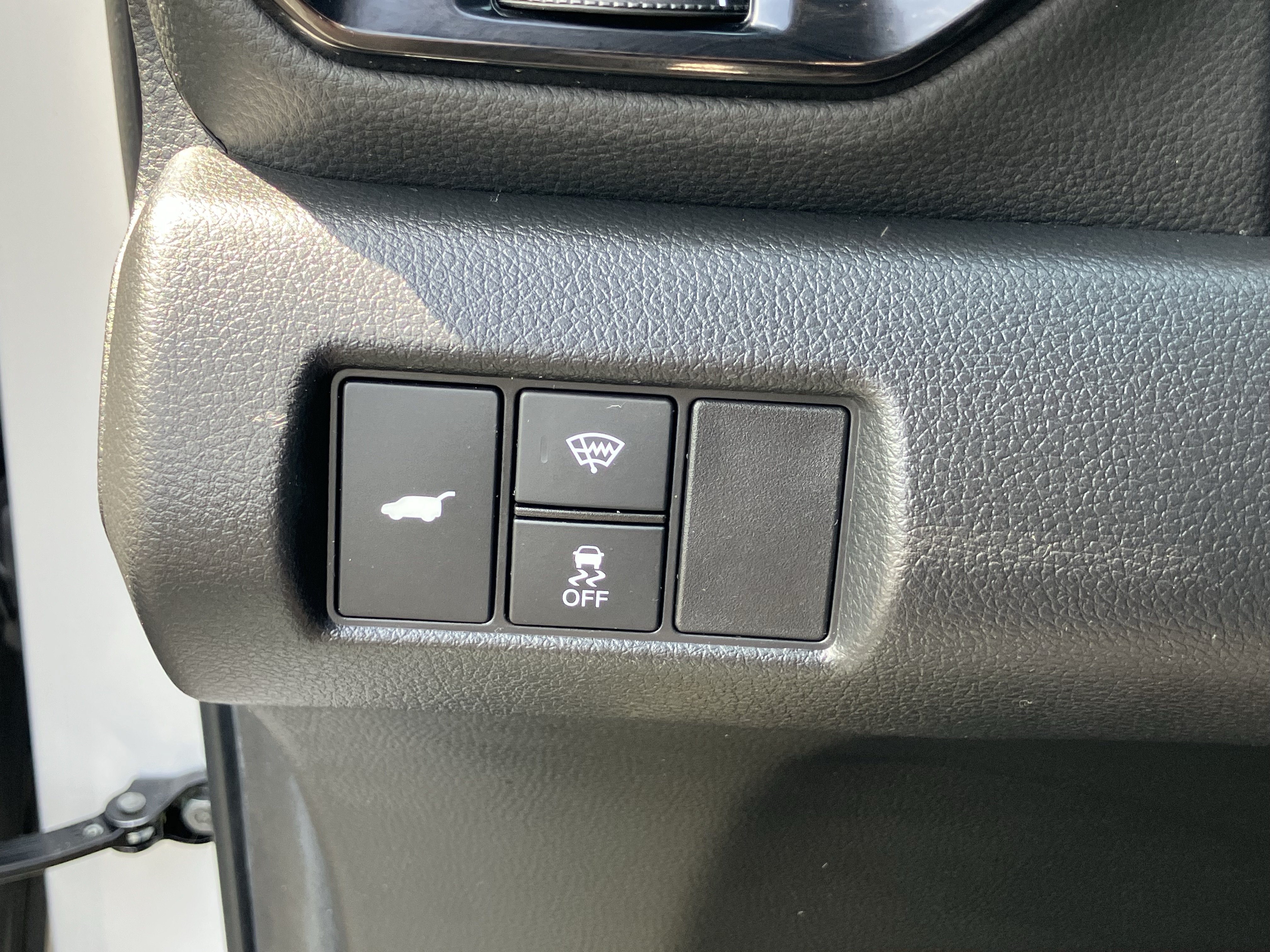 Certified 2025 Honda Pilot Black Edition image 19