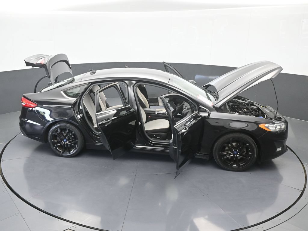Used 2019 Ford Fusion SE w/ Equipment Group 151A FWD image 73