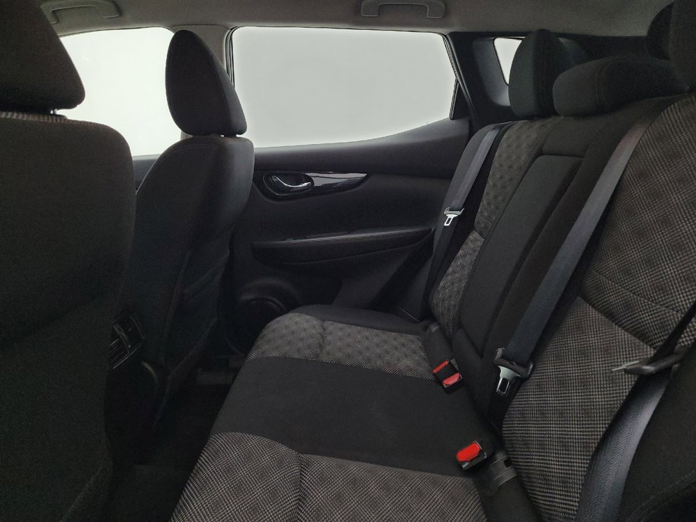 Used 2019 Nissan Rogue Sport SV w/ All-Weather Package AWD/4WD image 18