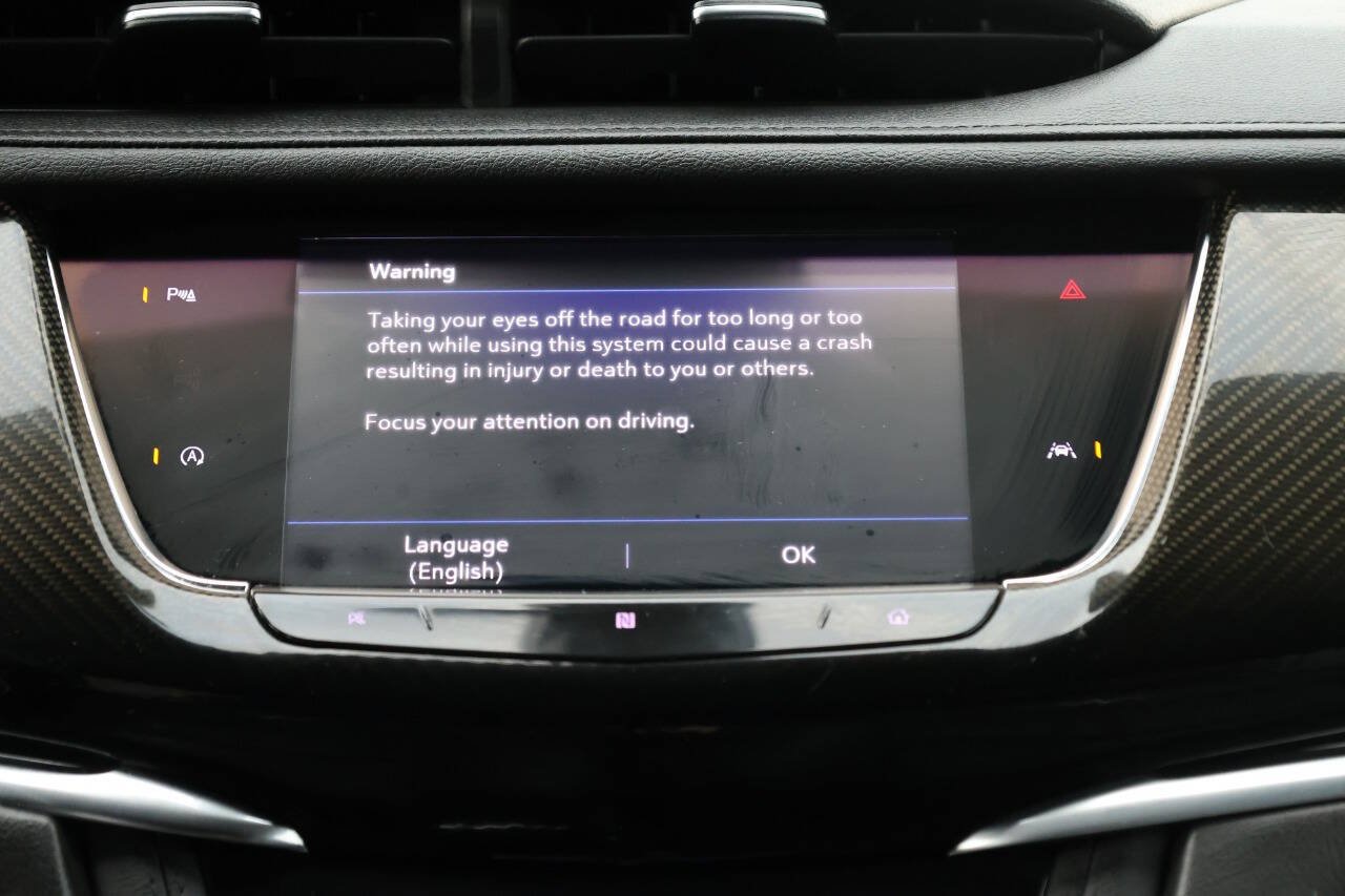 Used 2020 Cadillac XT6 Sport AWD/4WD image 21