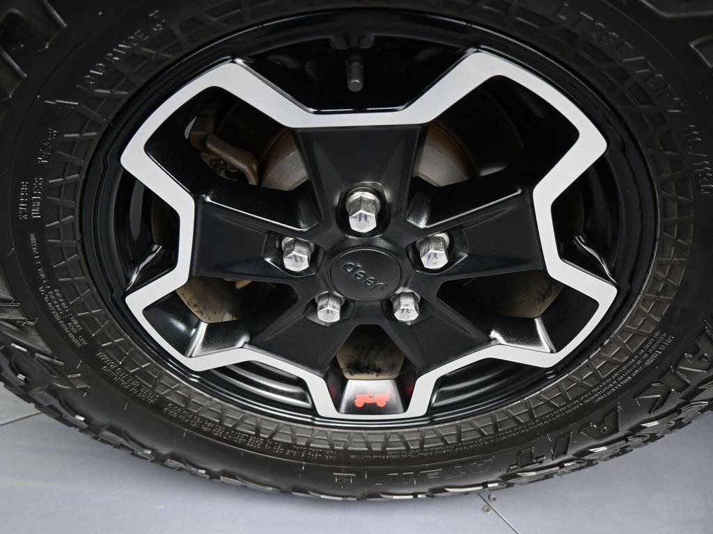 Used 2018 Jeep Wrangler Unlimited Sport S image 40