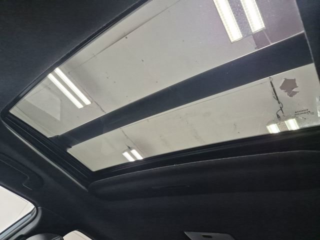 Used 2024 Toyota Corolla Cross XSE w/ Convenience Package image 22