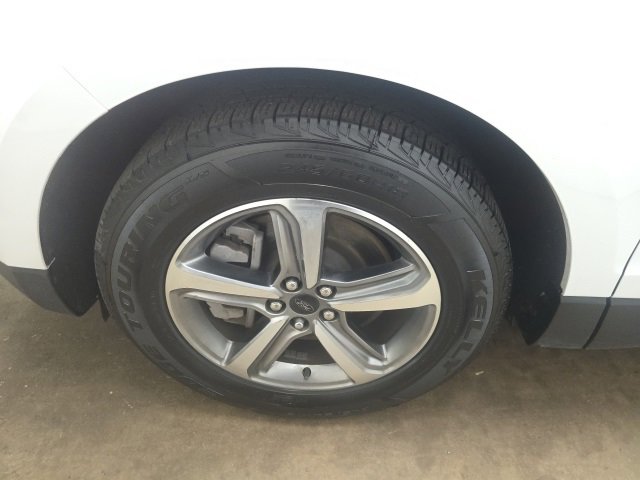 Used 2023 Ford Edge SEL w/ Convenience Package image 19