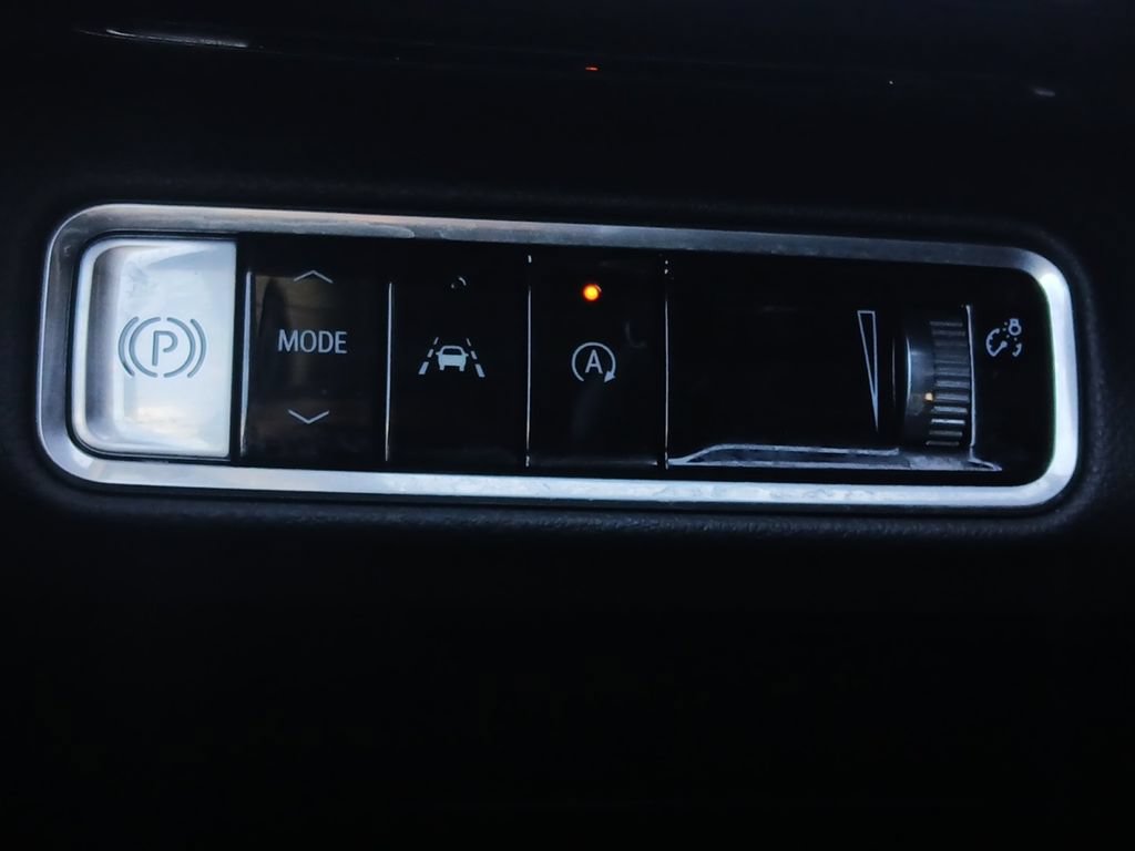 Used 2025 Buick Envision Preferred AWD/4WD image 12
