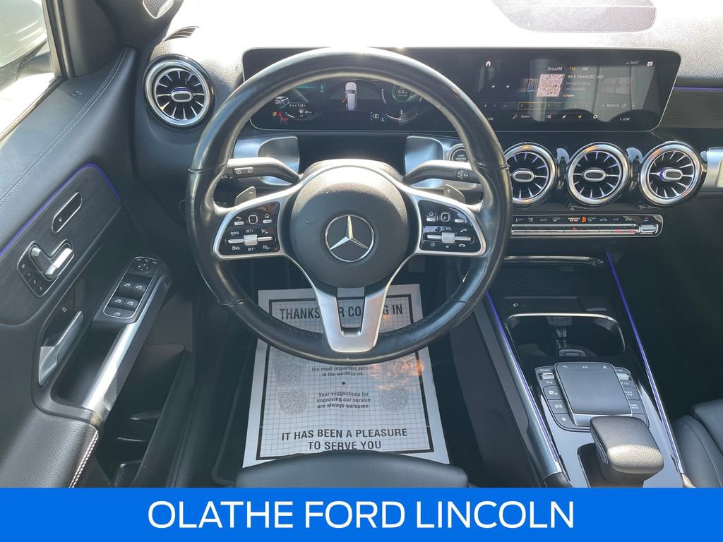 Used 2021 Mercedes-Benz GLB 250 4MATIC w/ Premium Package image 16