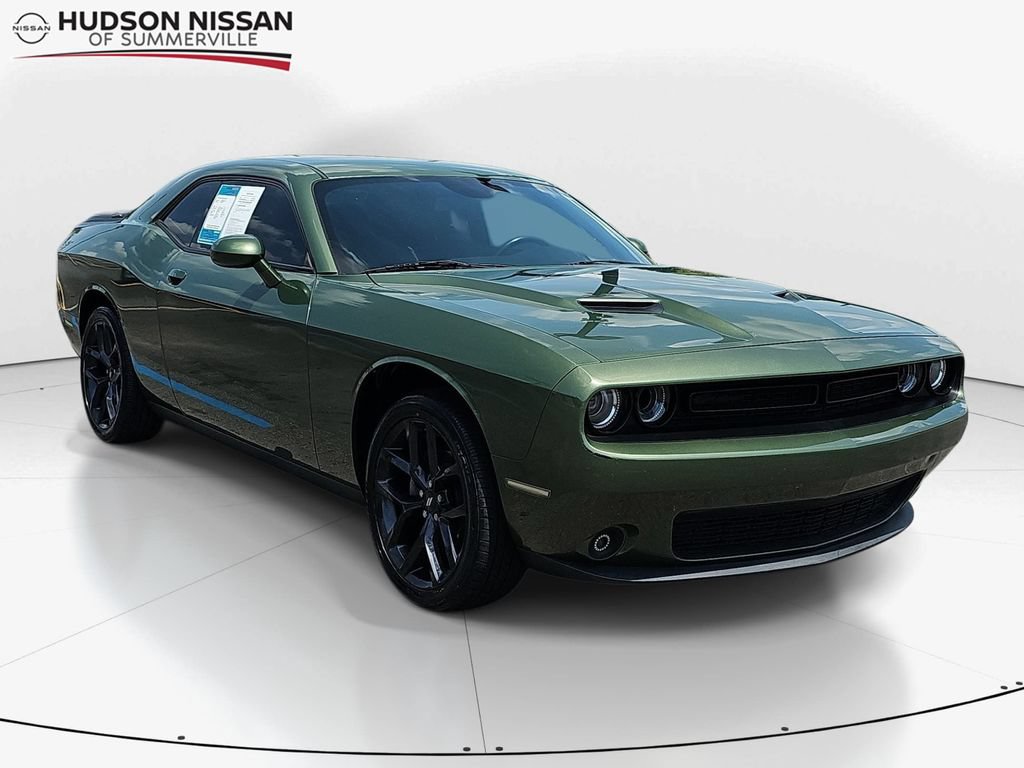 Used 2022 Dodge Challenger SXT w/ Blacktop Package