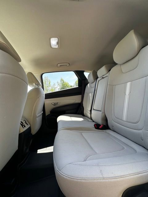 Certified 2025 Hyundai Tucson SEL AWD/4WD image 9