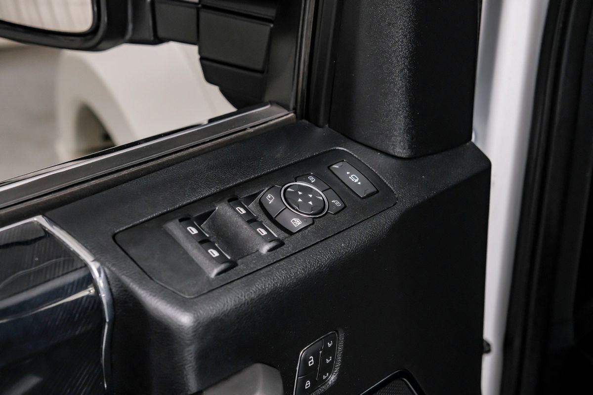 Used 2021 Ford F450 Platinum w/ FX4 Off-Road Package image 45