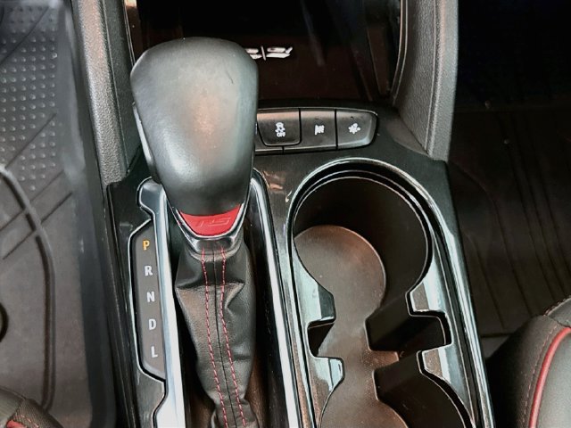 Used 2025 Chevrolet TrailBlazer RS w/ Convenience Package FWD image 17