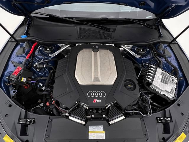 Used 2024 Audi RS 7 Performance AWD/4WD image 25