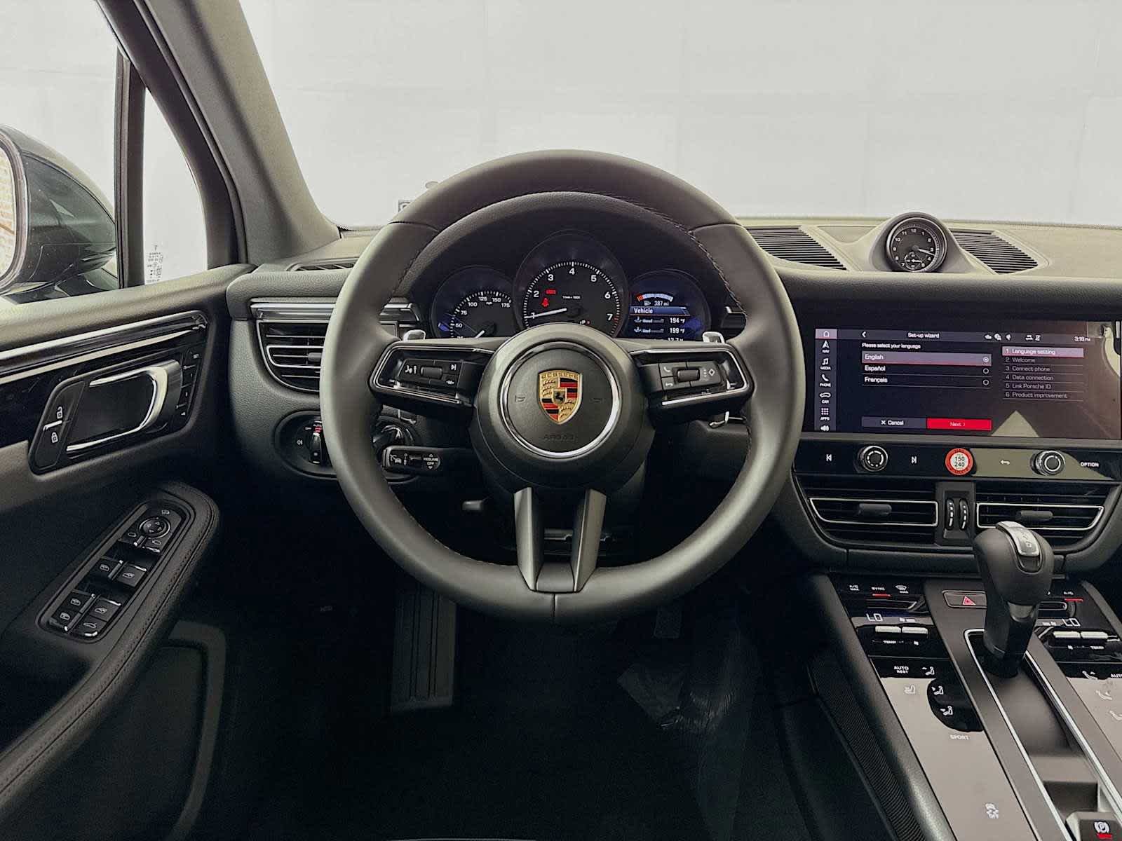 New 2026 Porsche Macan AWD/4WD image 18